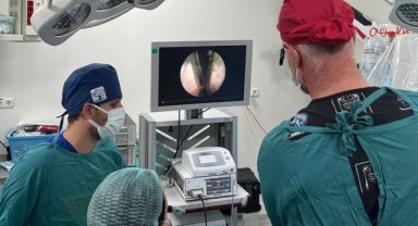 Bursa'da tam kapalı bel fıtığı ameliyatlarıyla hastalar kısa sürede taburcu ediliyor