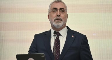 Çalışma ve Sosyal Güvenlik Bakanı Işıkhan: (Asgari ücret) Yine tek zam olacak şekilde çalışıyoruz