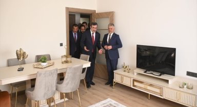 Cumhurbaşkanı Yardımcısı Yılmaz: Malatya'da yıl sonuna kadar yaklaşık 4 bin kalıcı konutu teslim etmeyi öngörüyoruz