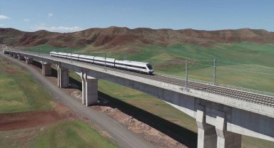 Demir yolları olası afetlere karşı erken uyarı sistemleriyle donatılıyor