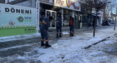 Doğu Anadolu'da kar yağışı durdu, soğuk hava etkisini koruyor
