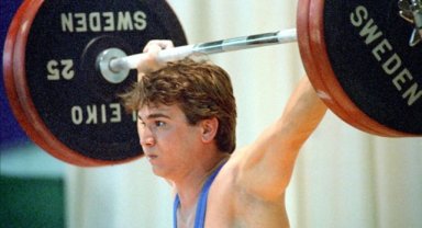 Dünya sporunun unutulmaz ismi: "Cep Herkülü" Naim Süleymanoğlu