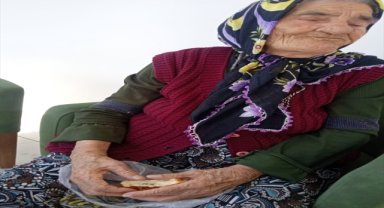 Erzurumlu Elmas nine 124 yaşında vefat etti