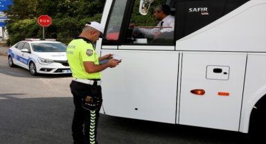 Eskişehir'de polis ekipleri tarafından son bir ayda 69 bin 414 araç denetlendi