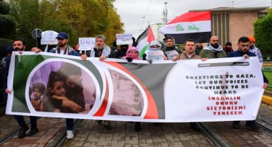 Eskişehir'de yabancı öğrenciler Filistin için yürüdü