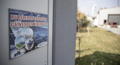 Fabrikasının tüm enerjisini güneş ve atıklardan karşılıyor