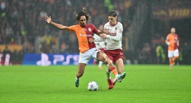 Galatasaray konuk ettiği Manchester United ile berabere kaldı