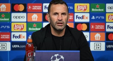 Galatasaray Teknik Direktörü Okan Buruk: Gruptan çıkmak istiyoruz