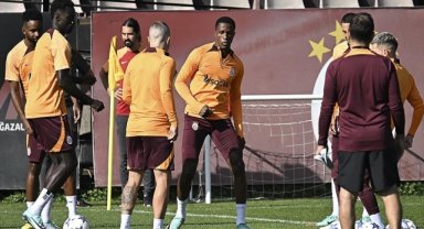 Galatasaray'da gözler Manchester United maçına çevrildi