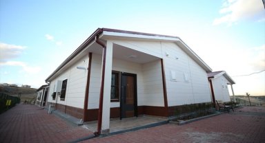 Gaziantep'te yetimler için yapılan 100 deprem konutu ücretsiz tahsis edilecek