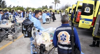 Gazze'den Mısır'a 6 binden fazla yabancı uyruklu ile 236 Filistinli yaralı geçti