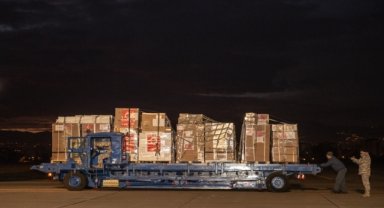 Gazze'ye sağlık personeli ve tıbbi malzeme taşıyan askeri uçak Kayseri'den havalandı