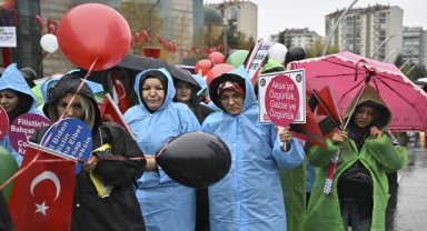 HAK-İŞ, Gazzeli kadınlara destek için yürüyüş yaptı