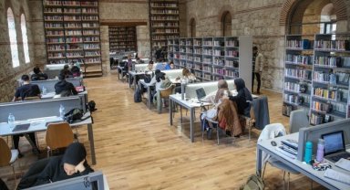 Halk kütüphanelerinde bilgi teknolojileri eğitimi verilmeye başladı