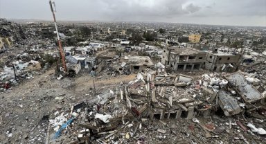 İsrail ordusu Gazze Şeridi'ndeki "insanı aranın" uzatıldığını duyurdu