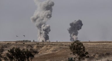 İsrail ordusu, insani araya saatler kala Gazze'nin kuzeyine saldırılarını artırdı