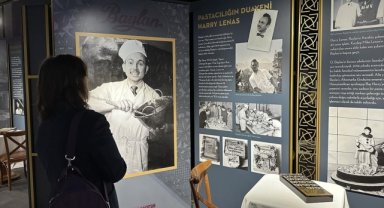 "İstanbul'un Baylan'ı: 100 Yıllık Serüven" sergisi AKM'de sanatseverlerle buluştu