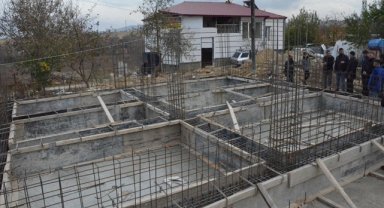 Kahramanmaraş'ta "Yerinde Dönüşüm Projesi" kapsamında evlerin yapımı sürüyor