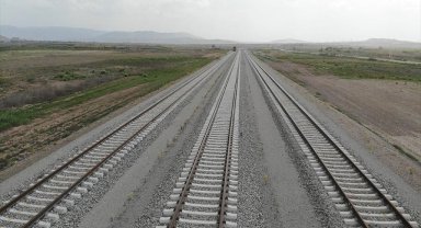 Kalkınma Yolu ve Zengezur Koridoru için yeni demir ve kara yolları planlandı