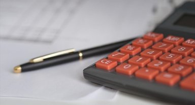 Kamu görevlilerine yapılan fazla ve yersiz ödemelerin takip ve tahsil esasları belirlendi