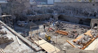 Kervanların mekanı 504 yıllık hanın restorasyonunda sona gelindi