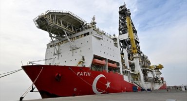 Keşiflerin Fatih'i Karadeniz'de sondaja devam ediyor