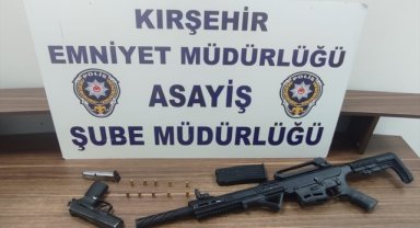 Kırşehir'de bir eve tüfekle ateş açan şüpheli yakalandı