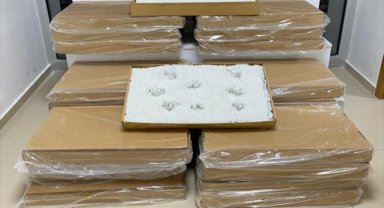 Kırşehir'de şok uygulamada 110 bin dolu makaron ele geçirildi