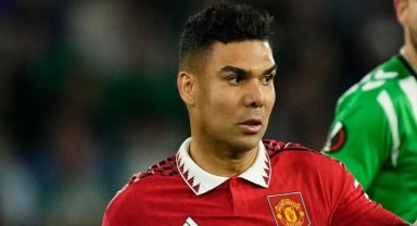 Manchester United'da Casemiro sakatlandı