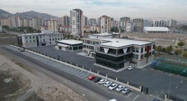 Melikgazi'den eğitime 21 okul desteği