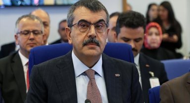 Milli Eğitim Bakanı Tekin: (Öğretmen ataması) Mutlaka olacak. Bütçenin genel kuruldan geçmesini bekliyoruz