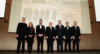 Milli Savunma Bakanı Güler, Tabii orijinal yapımı "Hür" dizisinin özel gösterimine katıldı