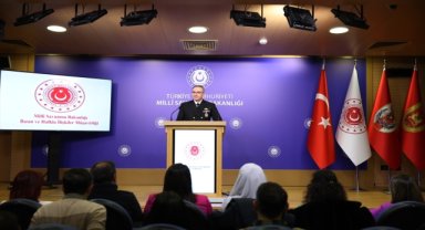 Milli Savunma Bakanlığında basın bilgilendirme toplantısı yapıldı