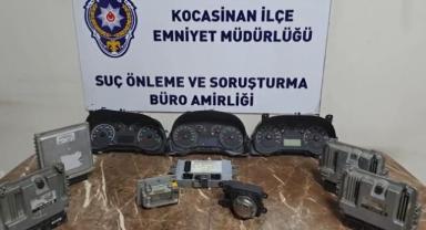 Oto hırsızı 300 bin lira değerinde çalıntı malzemeyle yakalandı