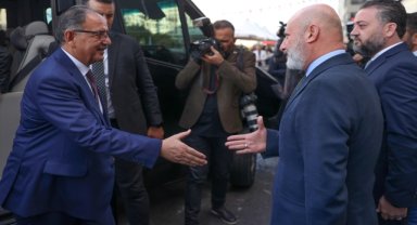 Özhaseki, Kayseri'de konuştu: Ülkeyi bölmek için her şeyi yaparlar