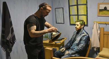 Ressam Karabüyük, van Gogh'un eserlerini "insan boyama" tekniğiyle üç boyutlu olarak yeniden yaptı
