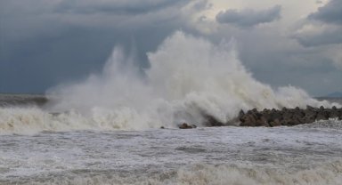 Sakarya, Bartın ve Düzce'de olumsuz hava şartları etkili oluyor
