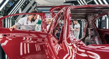 Sakarya'dan 10 ayda 170 bin 422 araç ihraç edildi