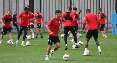 Samsunspor, erteleme maçında yarın İstanbulspor'u konuk edecek