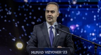 Sanayi ve Teknoloji Bakanı Kacır: Bugün son 12 ayda 5,4 milyar dolarlık bir savunma sanayisi ihracatından bahsediyoruz