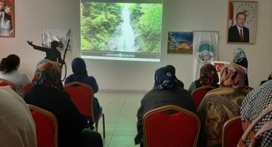 Sarıoğlan'da kadınlara su tasarrufu semineri verildi