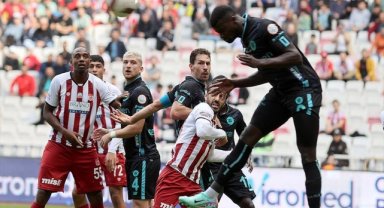 Sivasspor-Adana Demirspor maçında beraberlik