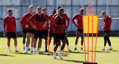 Sivasspor, Fatih Karagümrük maçında galibiyet hedefliyor 