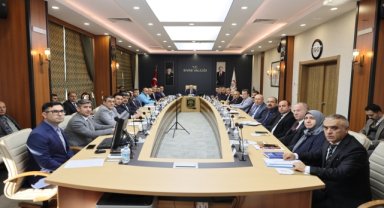 Sivas'ta karla mücadelede 923 personel ve 489 araç görev alacak