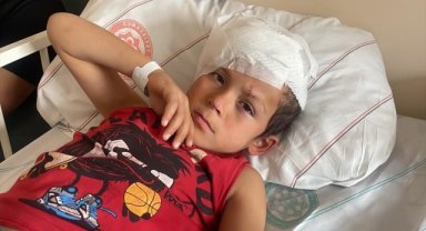 Sivas'ta sahipsiz köpeğin saldırısında yaralanan çocuk 4 ameliyat geçirdi