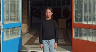 Tokat'ta ortaokul öğrencisi ilk bursunu Filistin'e bağışladı