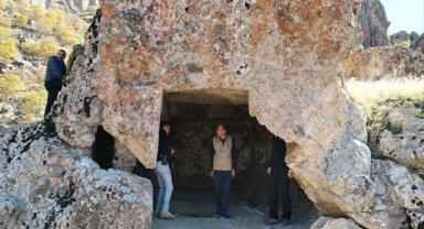 Tunceli'de binlerce yıllık tarihe ışık tutan "Gelin Odaları" turizme kazandırılacak