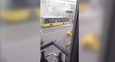 Ümraniye'de İETT otobüsünde çıkan yangın söndürüldü