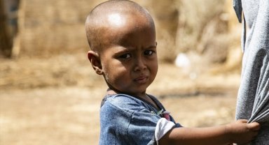 UNICEF: Sudan'da 3 milyon çocuk yerinden edildi
