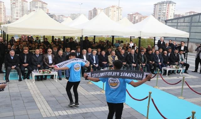 Vali Çiçek ve Başkan Büyükkılıç, ERVA Marifet Spor Kulübü'nün açılış törenine katıldı